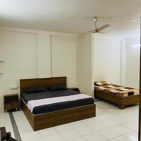 Lara Guest House 海得拉巴 外观 照片